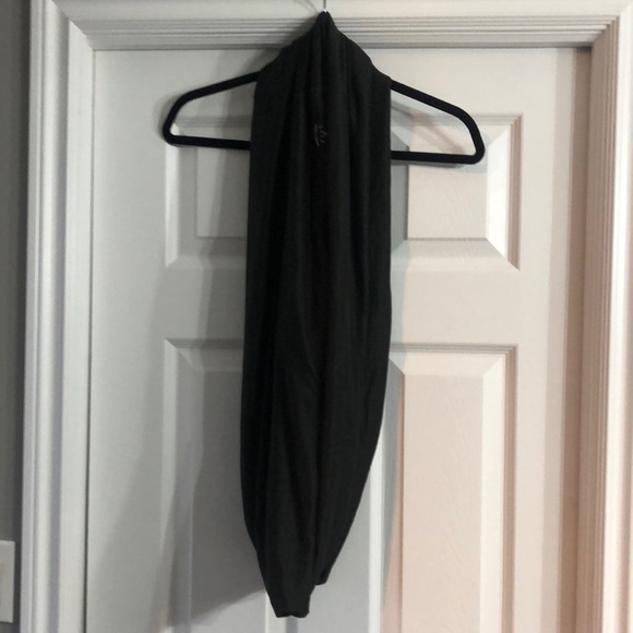 Beyond Yoga Infinity Scarf - Picture 1 of 3